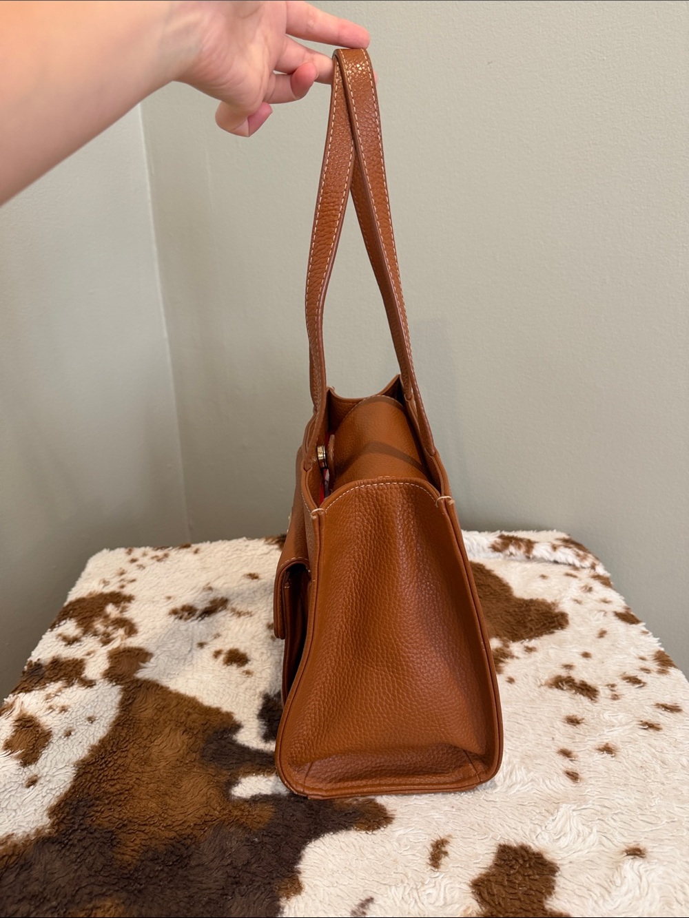 Dooney & Bourke Janine Front Pocket Satchel Tote/ Natural, Cognac/ Like New - Picture 6 of 16